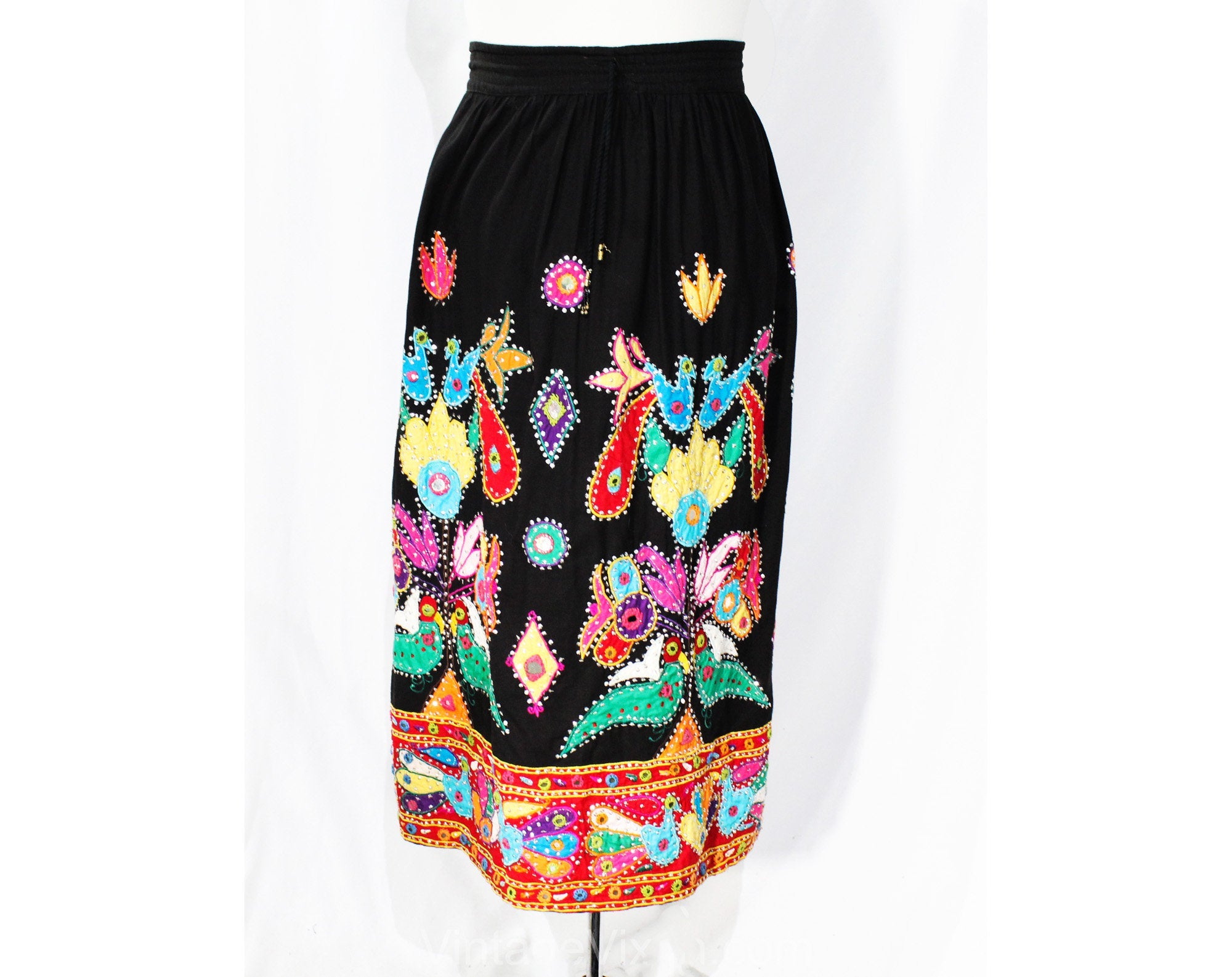 XL 1980s Bohemian Skirt Black Boho Hippie Plus Size with Vivid
