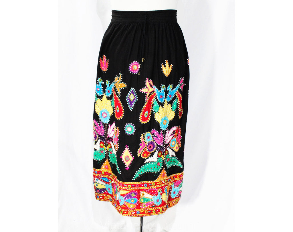 XL 1980s Bohemian Skirt - Black Boho Hippie Plus Size with Vivid Appliques Sequins & Mirrors - 80s 90s Fiesta - Size 20 22 - Waist up to 42