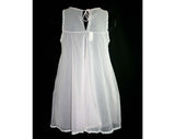 Size 8 Lilac Nightgown - 60s Lavender Purple Baby Doll Nightie - Ruffle Bust - Satin Ribbon - Bust 34.5 - Blanche Lingerie Deadstock 41193