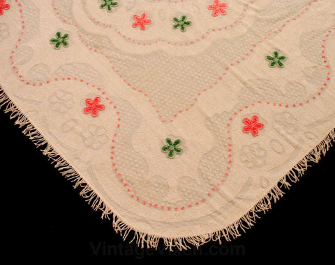 Full Size Fresh White Chenille Bedspread - 1950s Pink & Green Daisy Bedroom Linens - 50s Summer Cotton Double Bed Cover - 100 x 106 Inches