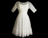 Size 4 White 1950s Party Dress & Sheer Lace Jacket - 50s 60s Cocktail - Fit and Flare Full Skirt - Alt Wedding Pretty Debutante - Waist 25