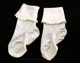 Satin Baby Booties - Size 1 Infants Pair Soft Soled Shoes - 1940s 1950s Tiny Slipper with Socks & Baby Shower Gift Card in Original Box