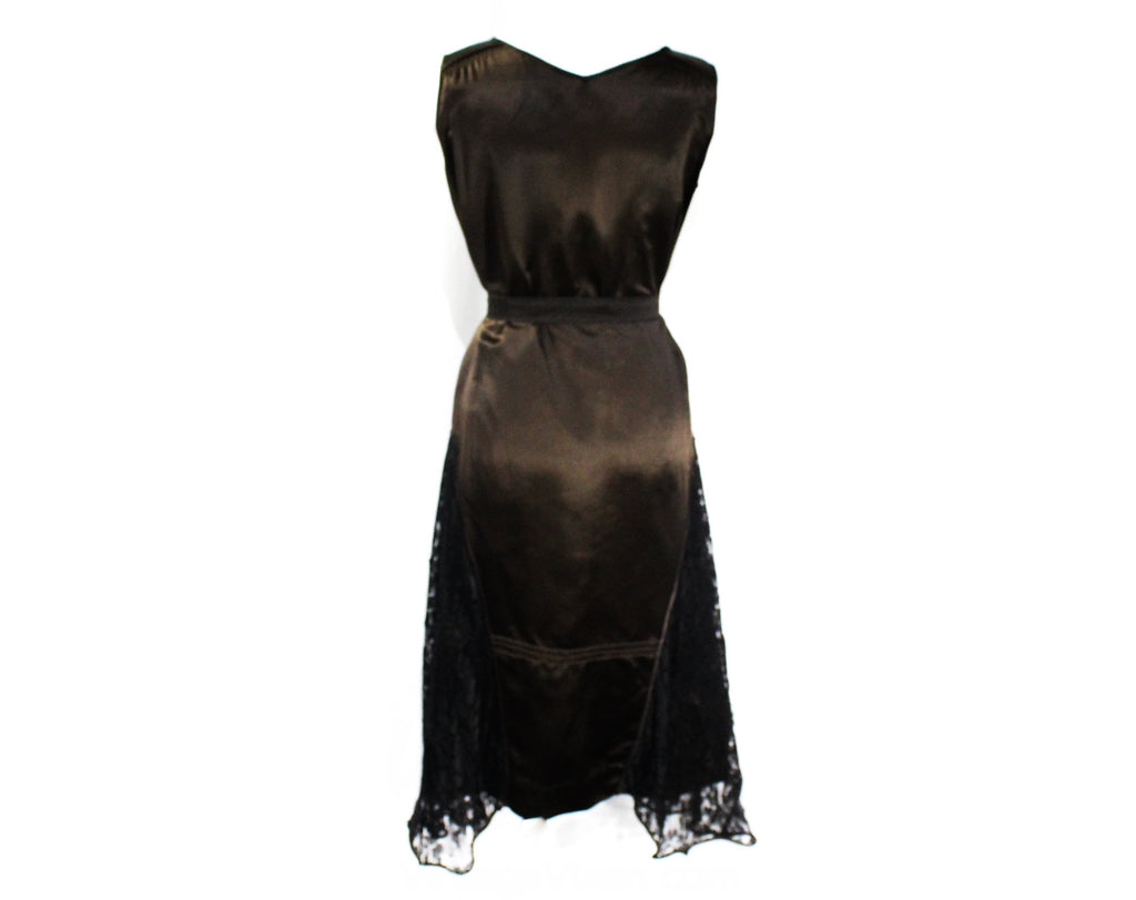 Size 8 1920s Flapper Dress - Authentic Gatsby Style Party Cocktail wit Vintage Vixen Clothing Size 8 1920s Flapper Dress - Authentic Gatsby Style Party Cocktail wit Vintage Vixen Clothing