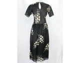Size 6 Designer Dress by Julio Espada - Gorgeous Navy Silk Small Floral Cocktail - Exquisite Striped Dark Blue Satin Chiffon - Spring Summer