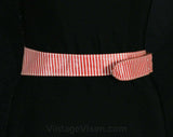 Medium 80s Belt - Vintage 1980s Red & White Candy Stripe - Size 8 to 10 - Bold Striped Leather with V Point Waist - Fits 26 to 28 Inches