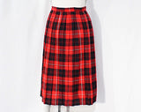 Size 6 Red Skirt - 50s Pleated Tartan Windowpane Winter Plaid - 1950s Black White & Candy Apple - Festive Christmas Colors - Waist 25.5