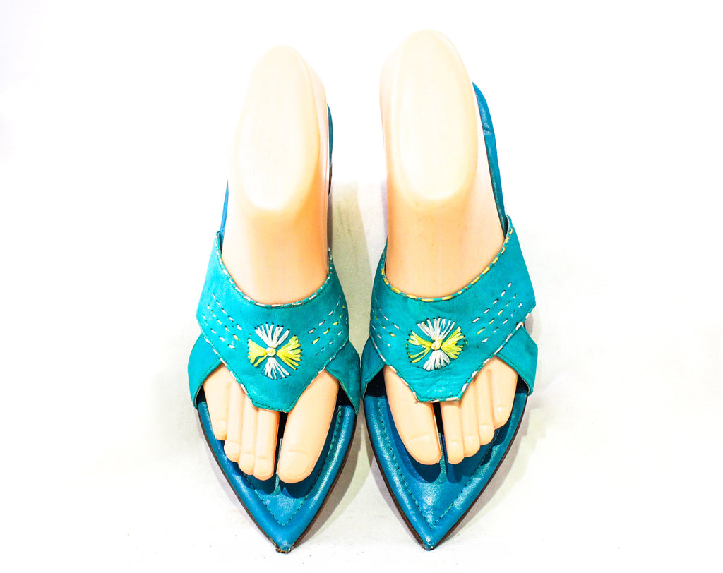 Size 7.5 Exotic Turquoise Sandals - 1960s Aqua Blue Leather Summer Shoes - Persian Style Magic Carpet Slides - Upturned Point Toes - 7 1/2 B