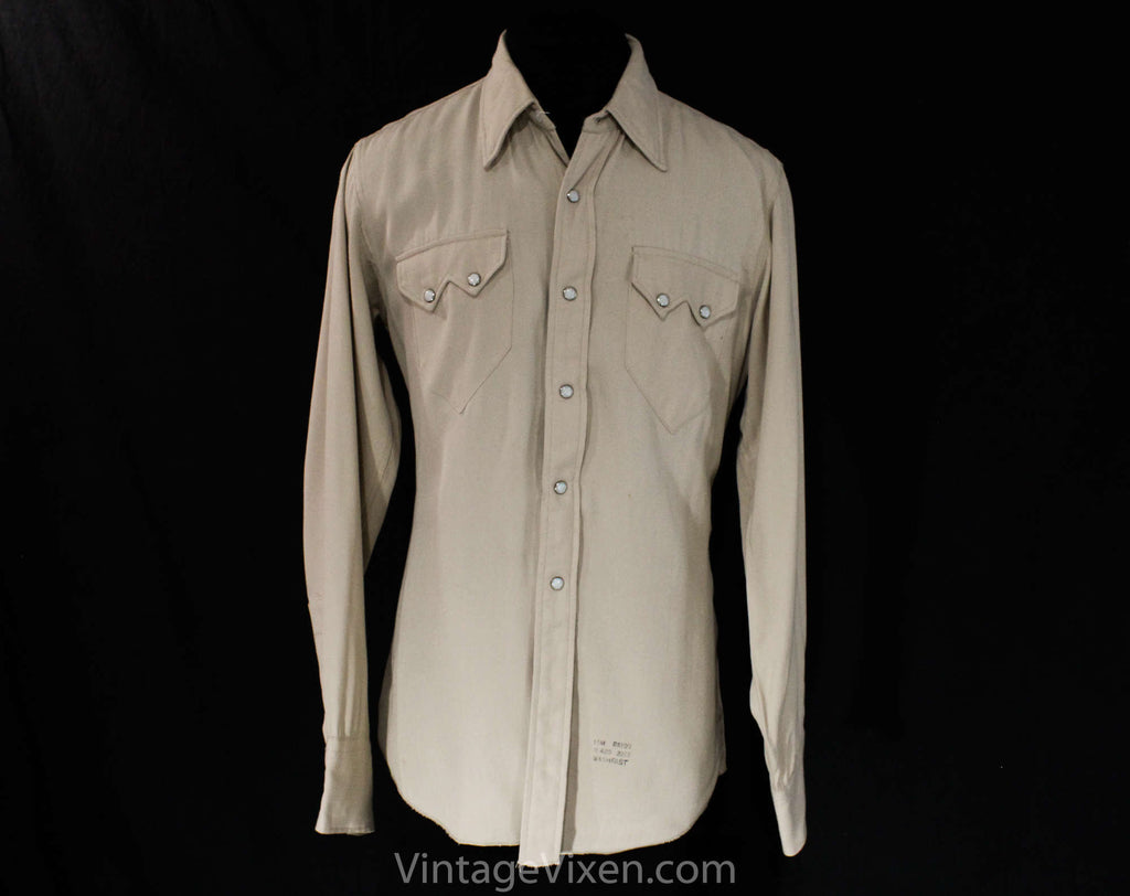 Men's Small 1940s Rayon Shirt - Handsome 40s Khaki Tan Gabardine Top - Western Rockabilly Cowboy - Long Sleeve - Rau Klikit Snaps - Chest 40