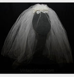 Sweet 1960s Bridal Veil in Lace Petals & Tulle - Wedding Wear - Bouffant Hat - Three Layers - Bride's Veil - Formal - Accessories - 34165-1