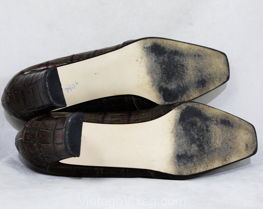 Size 9 Antique Style Shoes - Faux Alligator Leather Heels - Olive Gree Vintage Vixen Clothing Size 9 Antique Style Shoes - Faux Alligator Leather Heels - Olive Gree Vintage Vixen Clothing