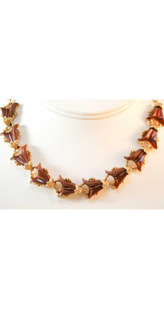 1950s Chocolate Thermoset Flourish Necklace - Fall Brown & Gold 50s Molded Plastic Mid Century Jewelry - Rockabilly Femme 1950's - 38386-1