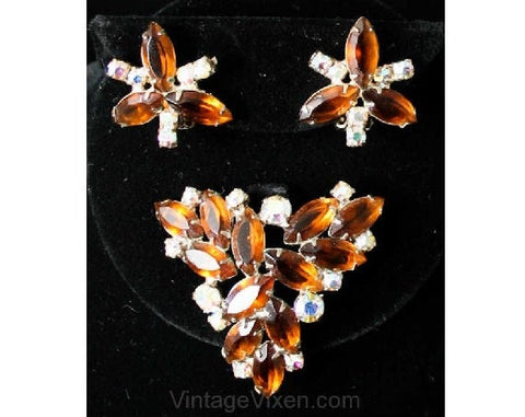Vintage 1960s Brown Rhinestone Pin & Earrings - Fall Autumn 1960s Lovely Quality Jewelry Set - Excellent Condition - Root Beer Demi Parure