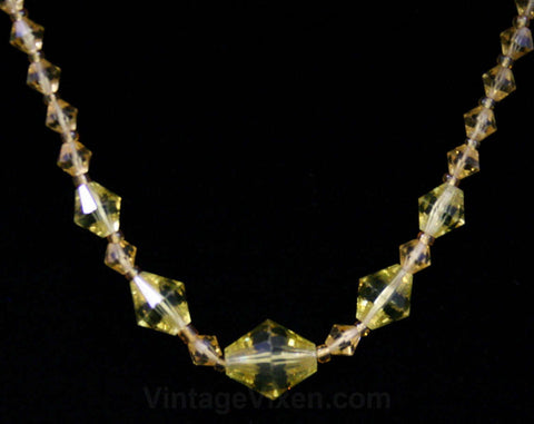 Saffron Glass 1930s Necklace - Goldenrod Yellow Cut Glass Beads - 30s - Deco Era - Glamour - Simple - Pretty - Elegant - 42373