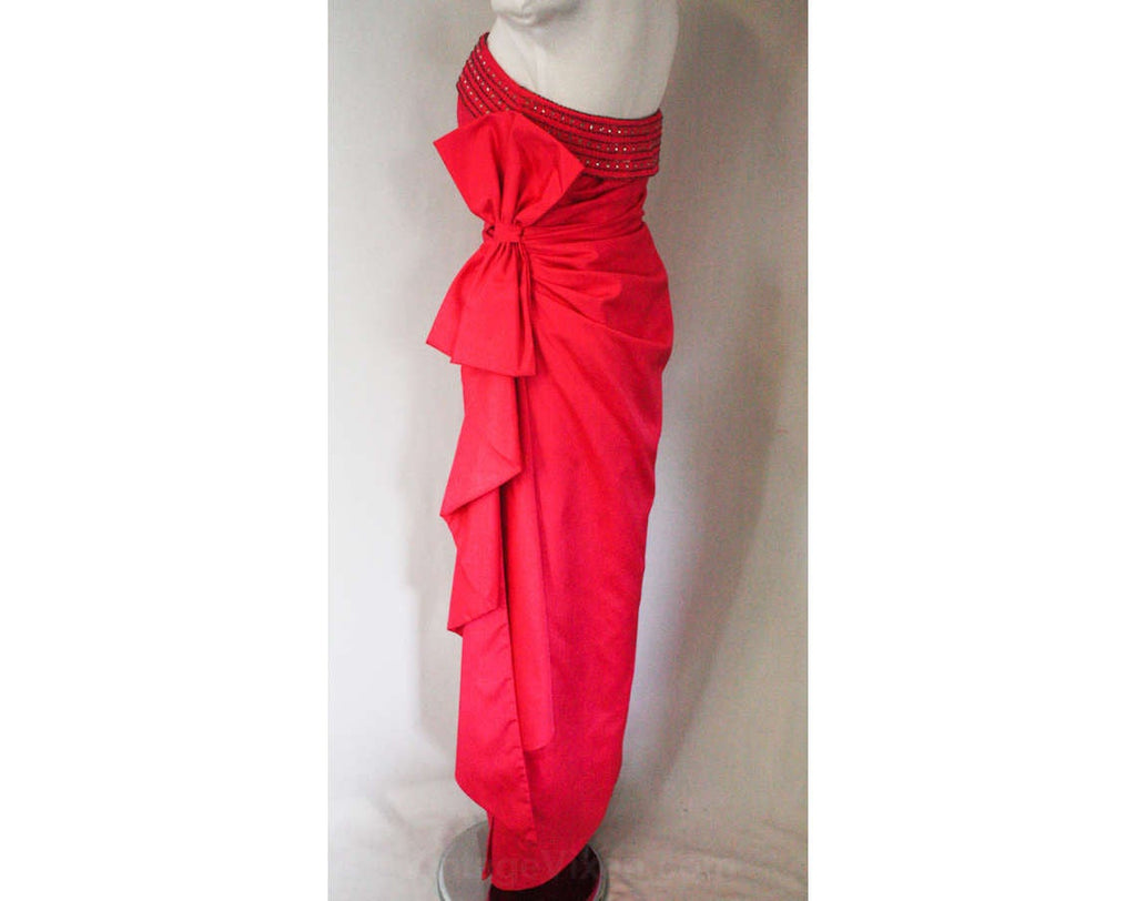 Size 8 Pink Marilyn Dress - Sexy 1990s Fuchsia Strapless Evening Gown Vintage Vixen Clothing Size 8 Pink Marilyn Dress - Sexy 1990s Fuchsia Strapless Evening Gown Vintage Vixen Clothing