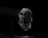 50s Enamel Flowers Bracelet - 1950s Airy White Dimensional Metal Flowerets - Dainty Feminine Links with Rhinestones - Shabby Sweet - 50514