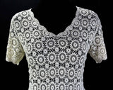 Size 6 Crochet Blouse - Short Sleeve 1960s 1970s Ivory Cream Hand Crocheted Openwork Top - Meticulous Chinese Handiwork - Bust 34.5