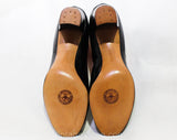 Size 9.5 Shoes - Unworn 40s 50s Black Leather Peep Toes with Elegant Chevron Cutwork - 9 1/2 AA Narrow Heels - Deco Style NOS Deadstock