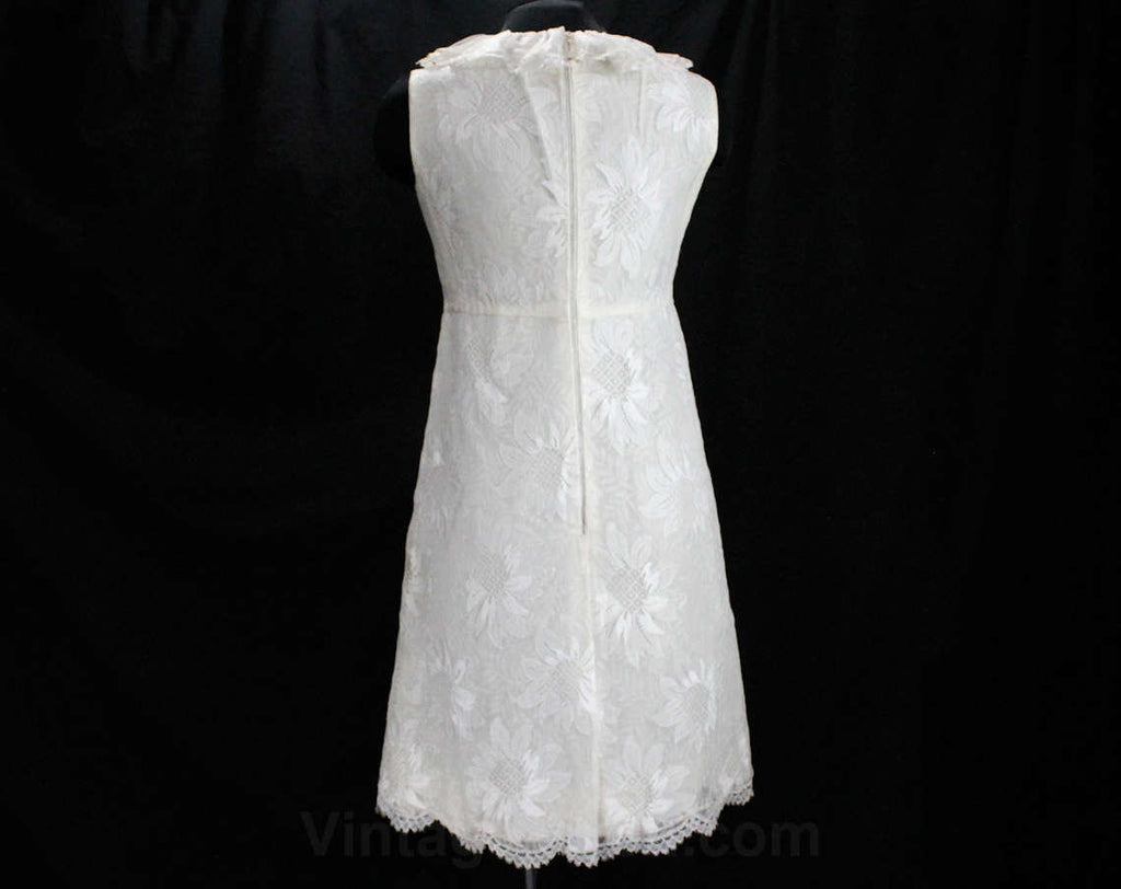 Size 4 Mini Dress - 1960s Sleeveless White Lace Hippie Innocent Go-Go Vintage Vixen Clothing Size 4 Mini Dress - 1960s Sleeveless White Lace Hippie Innocent Go-Go Vintage Vixen Clothing