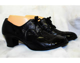 Size 9 1940s Style Shoes Made In 1950s 60s - Ladies Black Oxford Pumps - Lace Up with Patent Leather Toe Caps - Chic Large 50's Deadstock