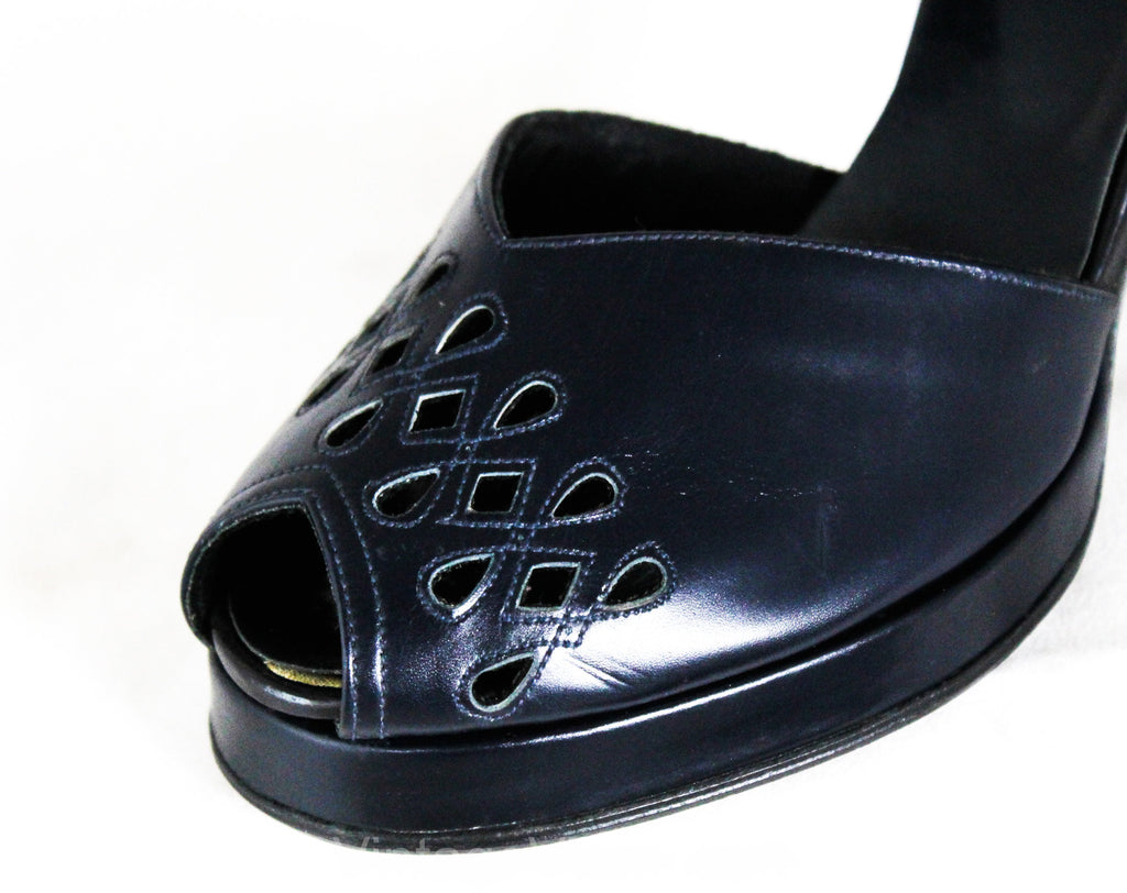 Vintage 1940s Navy T-Strap Shoes with Mesh and Peep Toe, size 6-1