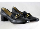 Size 6 Black Shoes - Wide Width 1960s Pumps - Slick Wet Look Vinyl - 60s Studded Ribbon Candy Detail - Charm Step - NOS Deadstock - 46994-1