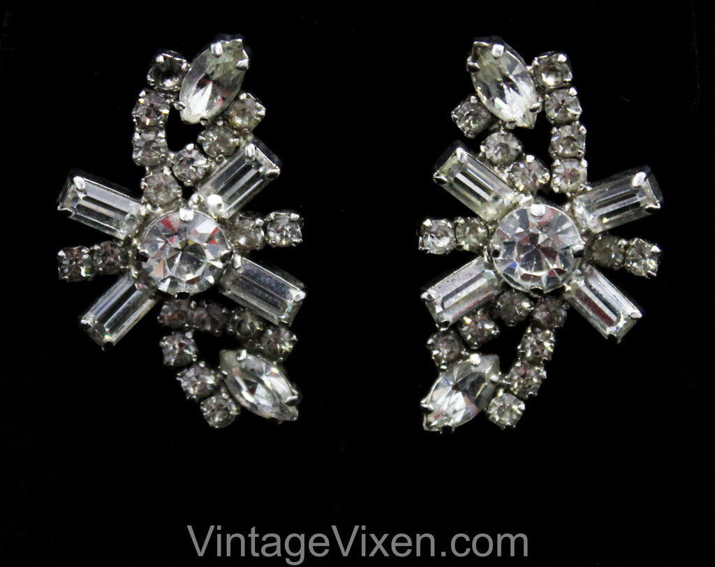 50s Bombshell Rhinestone Earrings - Starburst Glamour Silvertone Metal Clips - 1950s 1960s Evening Formal Jewelry - Hollywood Chic - 50500