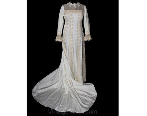 Size 8 Wedding Dress - Antique Inspired 1960s Bridal Gown with Extravagant Daisy Lace & Detachable Train - 60s Deadstock - NWT - 36372