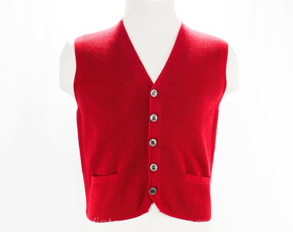 Men's Small Sweater Vest - 1960s Sleeveless Mens Crimson Red Knit - Terrific 50s 60s Mod Italian Wool Knit - Bergdorf Goodman - Chest 37