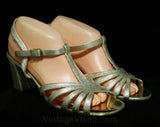 Size 8 Sparkling Gold Sandals - Glam Unworn 1960s Metallic Shoes - 60s Open Toe T Strap Evening Cocktail Pump - NOS Deadstock - 8M