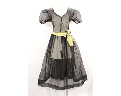 XXS 1940s Garden Party Frock with Rosebuds Corsage - Size 2 Charming 30s 40s Party Dress - Sheer Black Cotton with Nosegay Flowers - Bust 32