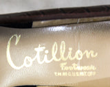 Size 7 Faux Alligator Shoes - Unworn 1960s Reptile Style Pumps - 7C Wide Width Brown Embossed Vinyl by Cotillion - Autumn 60s NOS Deadstock