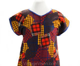 Size XL 60s Dress - Red Patchwork Print Cotton House Dress - Size 16 Summer Zip Front 1960s Sheath - Blue Brown Yellow Plaid - Bust 42.5