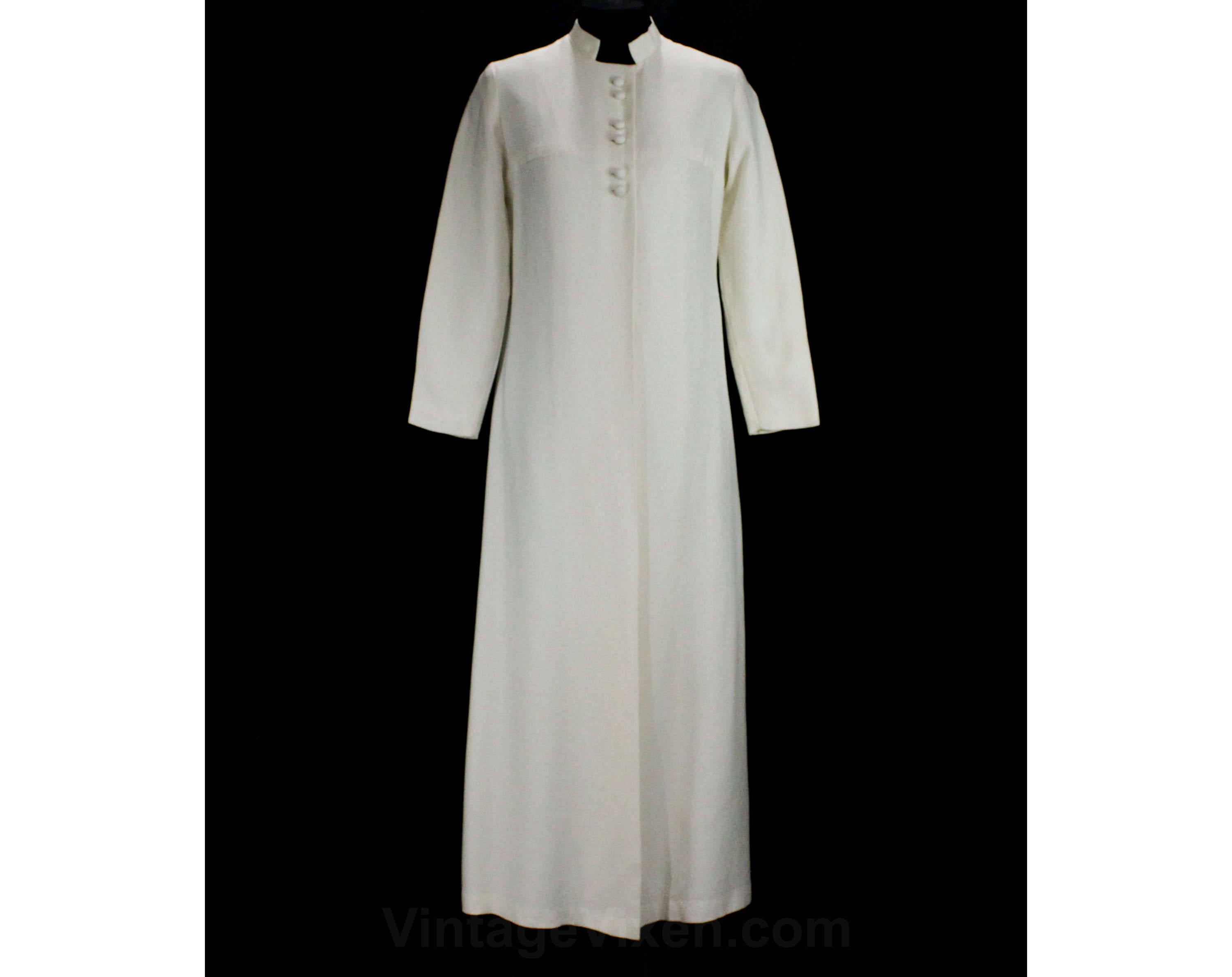 Size 6 Ivory Coat 1960s White Mod Small Maxi Jacket with Standing Co Vintage Vixen Clothing