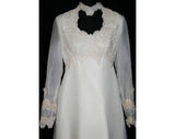 Size 6 Wedding Dress - Romantic Neo-Victorian Bridal Gown - 70s Wedding Gown with Train - Antique Style - Cutout Neck - Bust 34 - 32758
