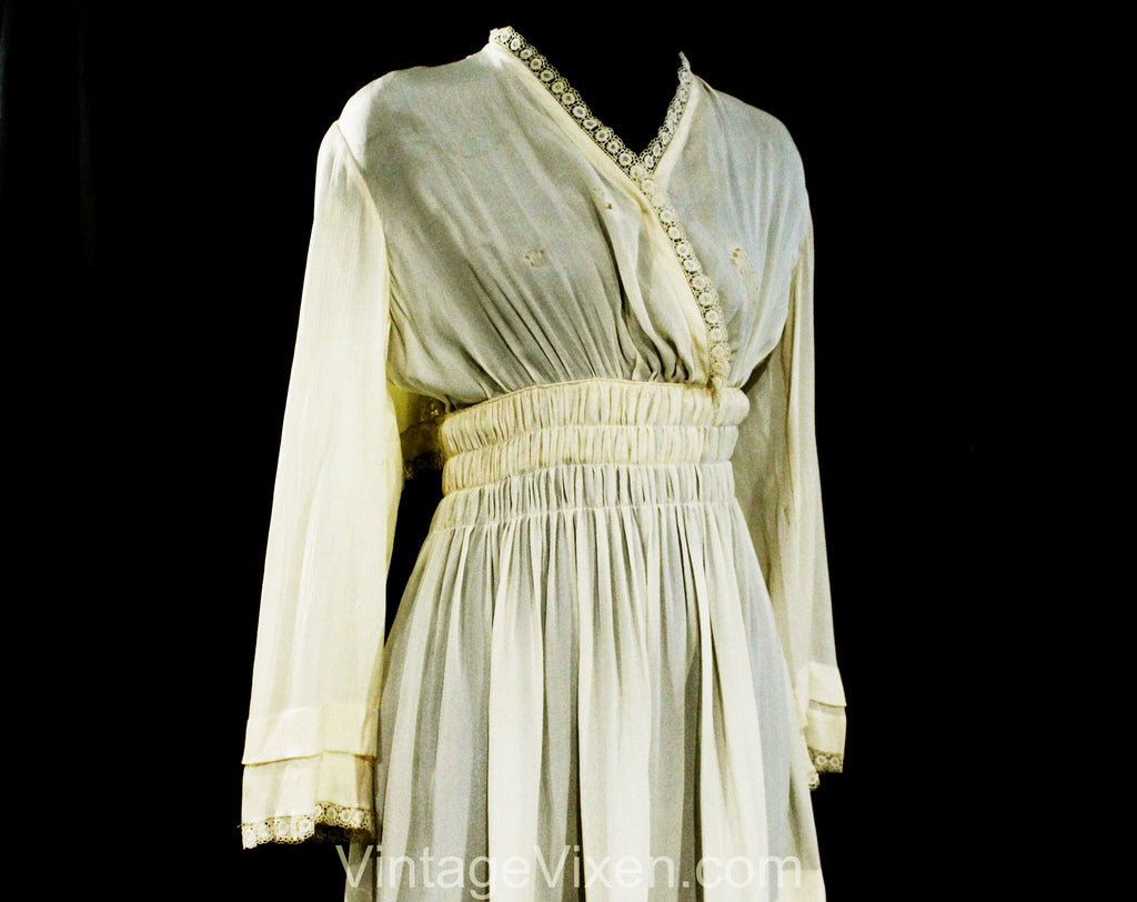 Size 4 Antique Dress - 1910s Titanic Era Silk Crepe Frock - Exquisite Vintage Vixen Clothing Size 4 Antique Dress - 1910s Titanic Era Silk Crepe Frock - Exquisite Vintage Vixen Clothing