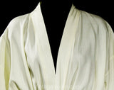 Large 1960s Asian Kimono Style Robe with Dragon Embroidery - Eastern 60s Lounge Wear - Mens or Ladies Unisex - Chest to 45
