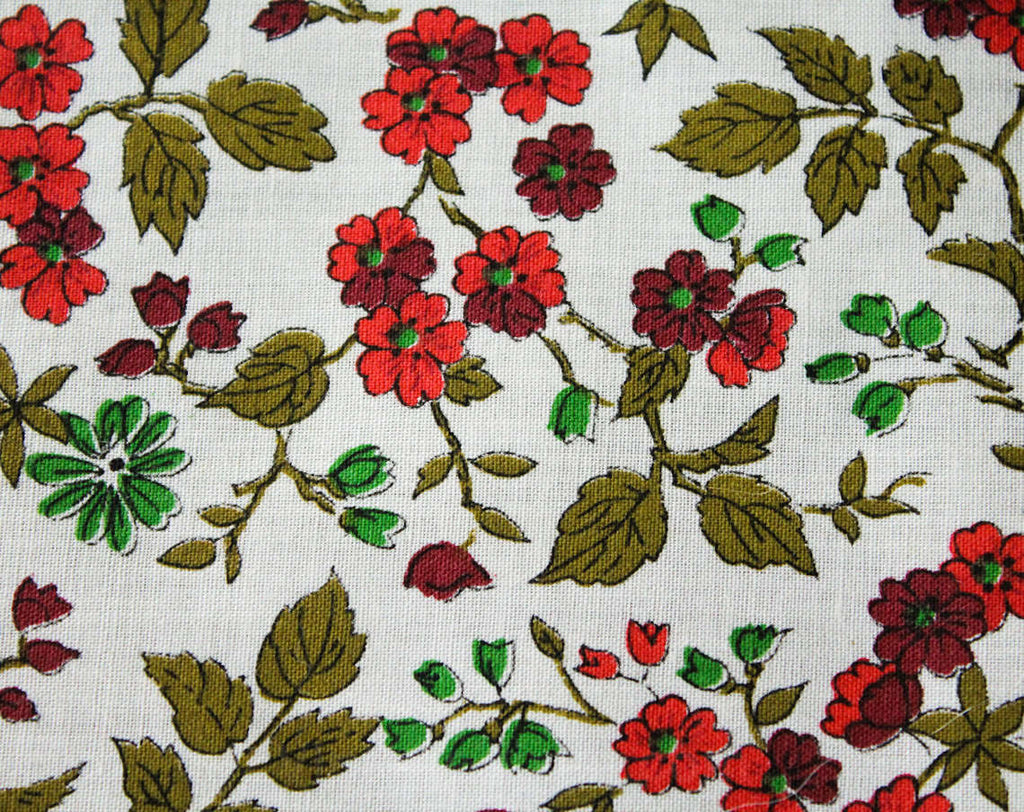 50s Floral Print Fabric - 47 x 44.5 Inches Wide - Pink Red Green White 1950's Cotton Blend Flowers Broadcloth Yardage - 1.3 Yards 1 1/3
