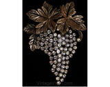 Excellent 1930s Rhinestone Grapes Pin - Silvertone Metal Hollywood Regency 30s 40s Brooch - Exquisite Design - Nice Quality - 32082-1
