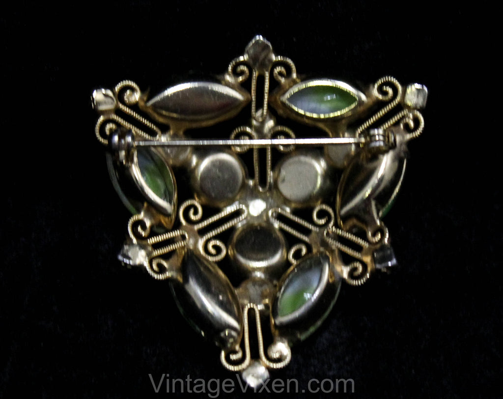 1950s Juliana Brooch - Peridot Green Rhinestones & Givre