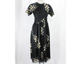 Size 6 Designer Dress by Julio Espada - Gorgeous Navy Silk Small Floral Cocktail - Exquisite Striped Dark Blue Satin Chiffon - Spring Summer
