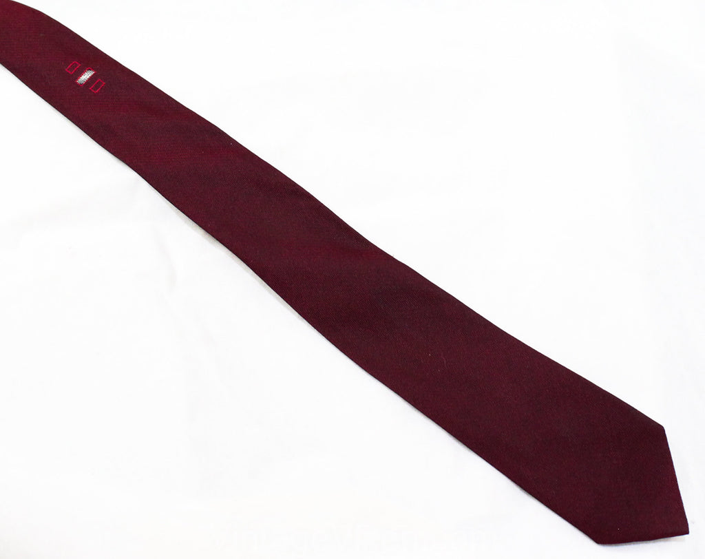 50s Maroon Sharkskin Tie - 1950s Dark Red MCM Skinny Necktie - Mid Century Modern 50's - Geometric Rectangles Pattern Brocade - Donegal