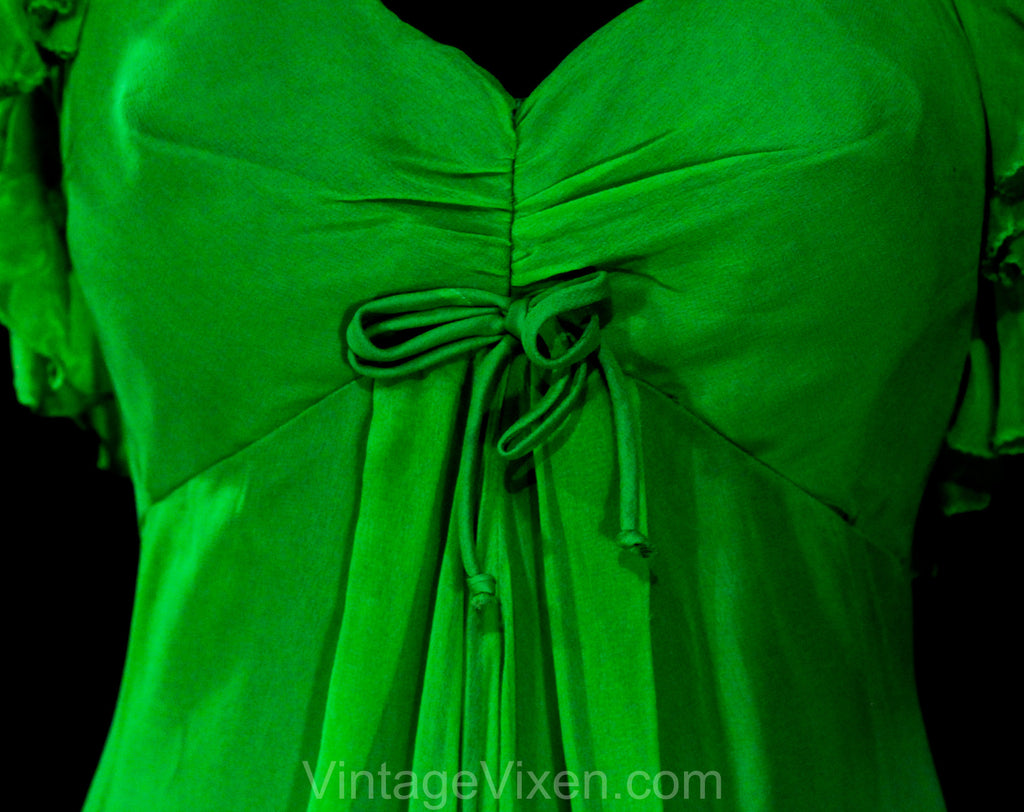 Size 8 Halter Evening Dress - 1970s Grass Green Chiffon Gown - Flutter Vintage Vixen Clothing Size 8 Halter Evening Dress - 1970s Grass Green Chiffon Gown - Flutter Vintage Vixen Clothing