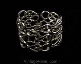 Gold Hue Metal Bracelet - 1960s 70s Lyrical Metal "Weave" Effect Linked Jewelry - Goldtone Brassy Loops - 2 Inches Wide - SAC - 50513