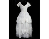 Size 8 Evening Ball Gown - Bouffant White 1950s Formal Dress - Short Sleeve Lace & Organdy Debutante 50s Wedding - Spring Summer - Waist 27
