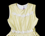 Size 5 Girl's 1950s Dress with Full Skirt - Childs Spring Summer Cotton Frock - Sleeveless 50s Taupe Yellow with White Flowers - Chest 24