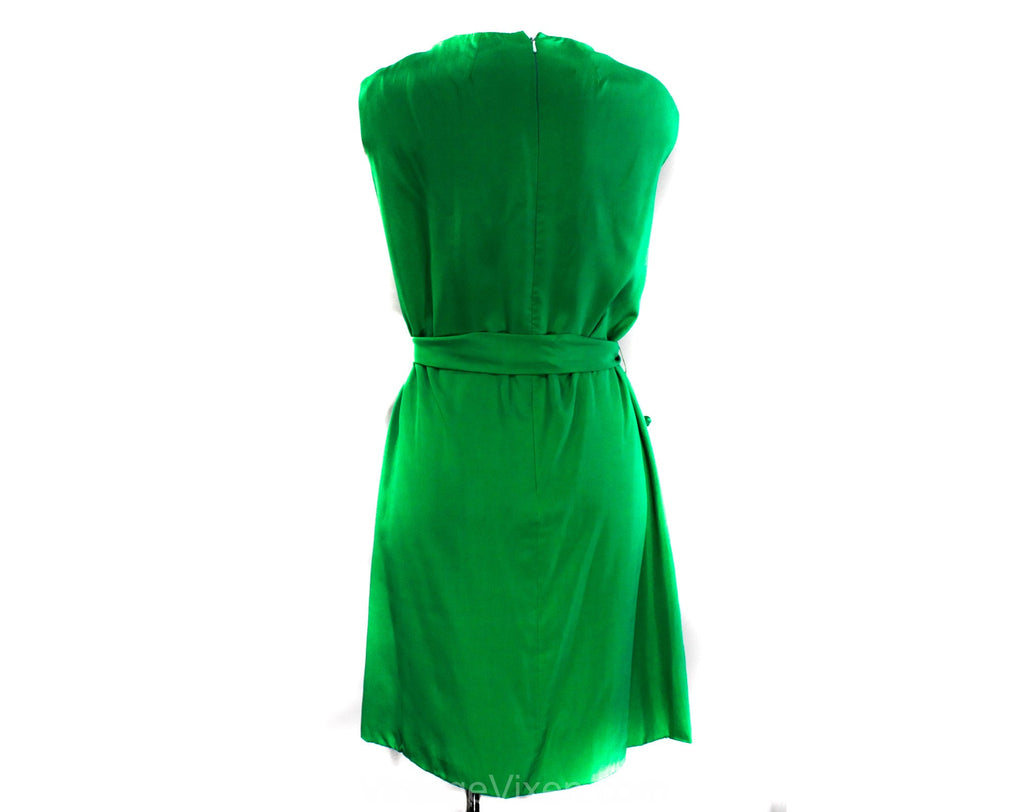 As Is Size 12 Green Asian Dress - Large 1960s Emerald Sheath with Bord Vintage Vixen Clothing As Is Size 12 Green Asian Dress - Large 1960s Emerald Sheath with Bord Vintage Vixen Clothing