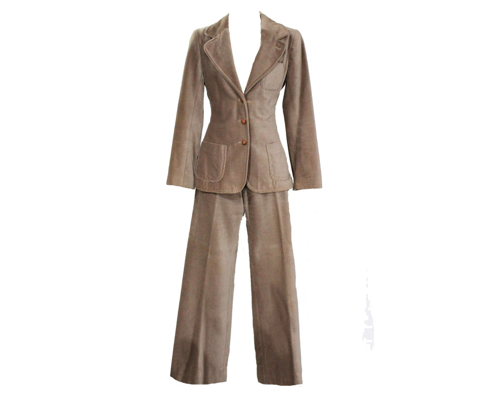 Size 6 Pant Suit - Designer Liz Claiborne Pantsuit - Plush Mushroom Beige Corduroy Jacket Blazer & Pant - 1970s 80s Trouser Set - Waist 27.5