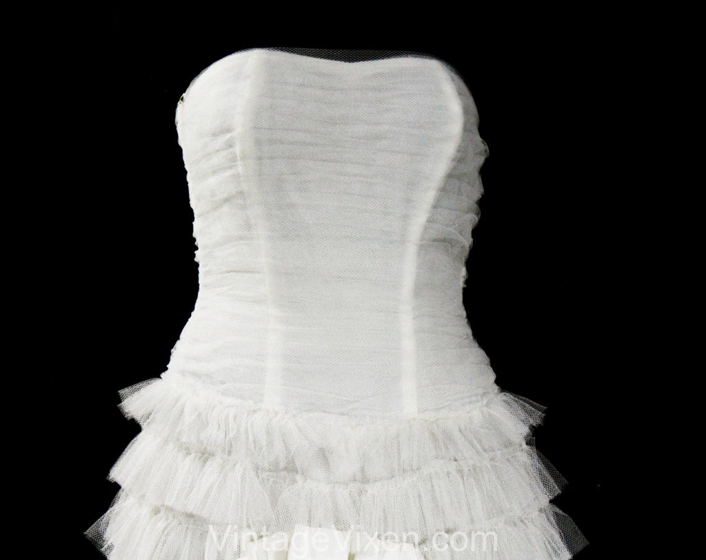 Size XXS White Prom Dress - Size 000 Evening Gown with Tiered Ruffle S Vintage Vixen Clothing Size XXS White Prom Dress - Size 000 Evening Gown with Tiered Ruffle S Vintage Vixen Clothing