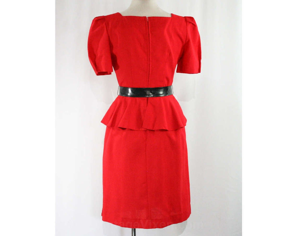 Size 6 Red Dress & Black Belt - 1940s Inspired 80s Design - Short Slee Vintage Vixen Clothing Size 6 Red Dress & Black Belt - 1940s Inspired 80s Design - Short Slee Vintage Vixen Clothing