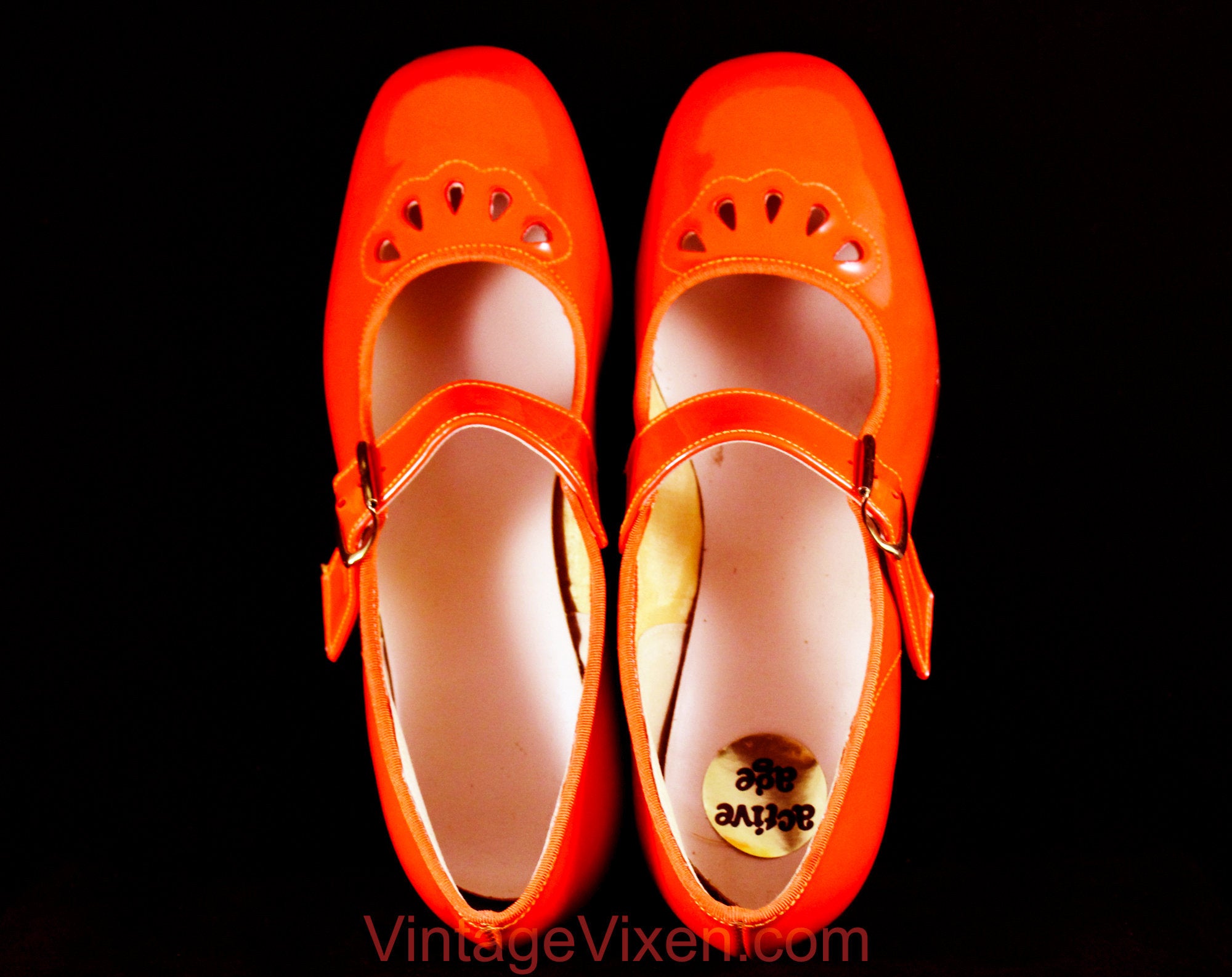 1960s mary jane shoes 2025